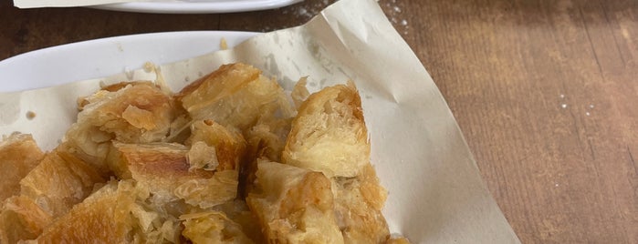 Osmanlı Börek is one of Caffe @ Istanbul 🇹🇷.