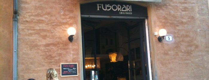 Fusorari Cibi & Viaggi is one of Tempat yang Disukai Mariateresa.
