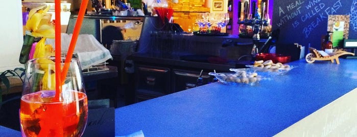 SooChic Restaurant & Lounge Bar is one of Lugares favoritos de Petr.