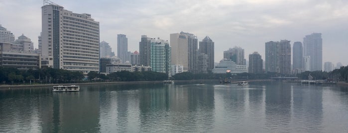 Bailuzhou Park is one of สถานที่ที่ Yongsuk ถูกใจ.