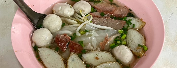 Tang Meng is one of Pork Noodles.