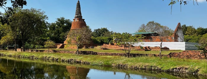 Wat Worachettharam is one of Thailand.