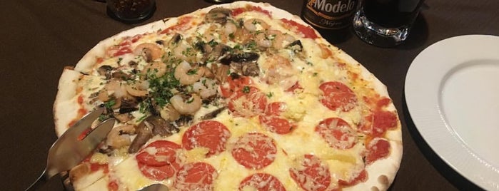 Pizzeria Bertilla is one of Tempat yang Disukai MarLlo's.