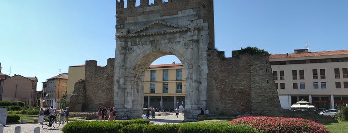 Arco d'Augusto is one of Rimini.