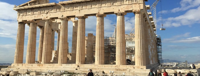 Parthenon is one of Orte, die Jan gefallen.