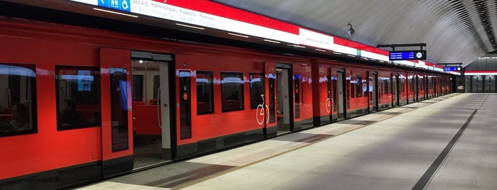 Metro Matinkylä is one of Finland 2021 October.