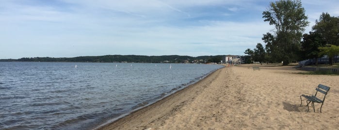 Lake Michigan Beach is one of Jaana 님이 좋아한 장소.