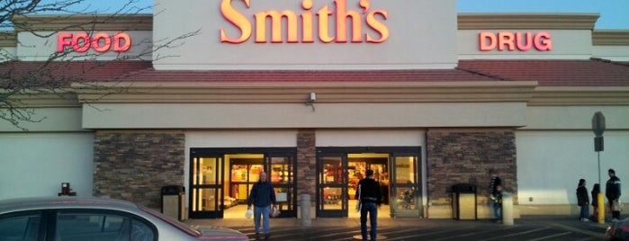 Smith's Food & Drug is one of Tempat yang Disukai David.