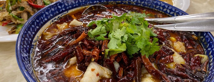 Lu Ding Kee 炉鼎记 is one of KL food.