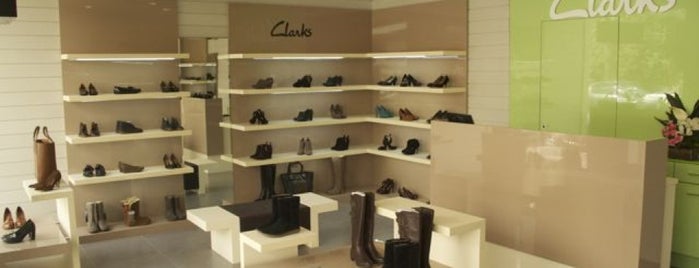 Clarks | کلارکس is one of Lugares favoritos de Shahin.