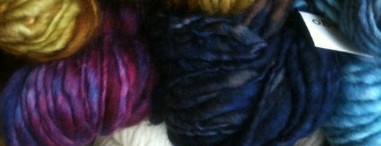 Argyle Yarn Shop is one of Lugares favoritos de Cindy.