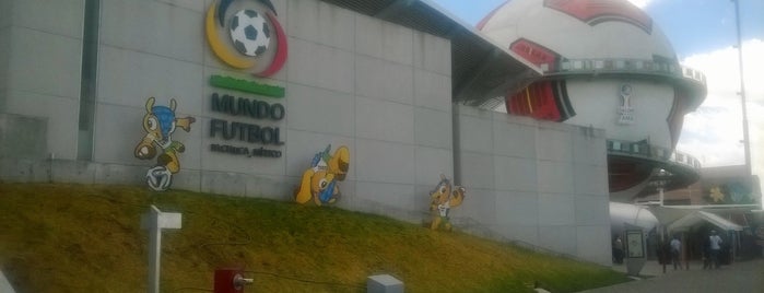 mundo futbol is one of Locais curtidos por Mario.