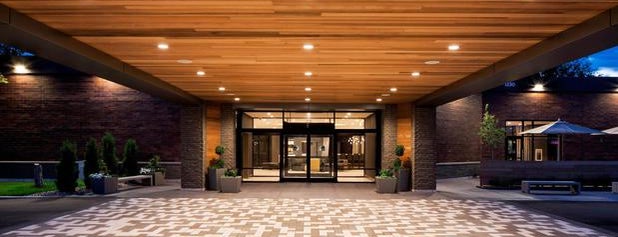 Delta Hotels by Marriott Minneapolis Northeast is one of Ray : понравившиеся места.