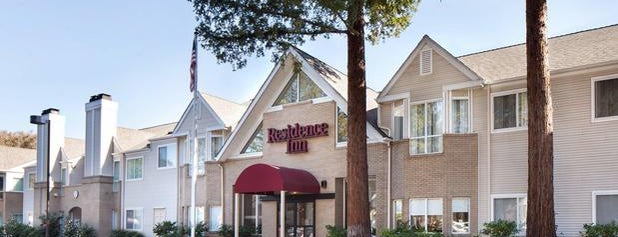 Residence Inn by Marriott Pleasant Hill Concord is one of Lieux qui ont plu à Eve.