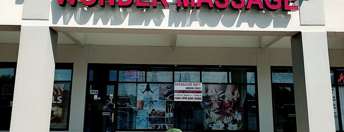 Wonder Massage is one of Signage.