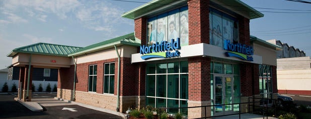 Northfield Bank is one of Orte, die Lizzie gefallen.