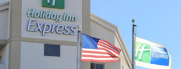 Holiday Inn Express Colorado Springs Airport is one of Gunnar’s Liked Places.