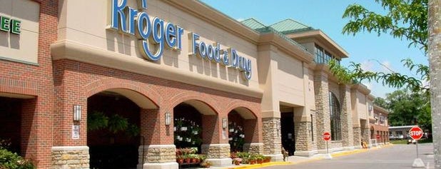 Kroger is one of Tempat yang Disukai Kelli.