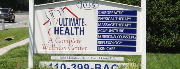 Ultimate Health - A Complete Wellness Center is one of สถานที่ที่ Eric ถูกใจ.