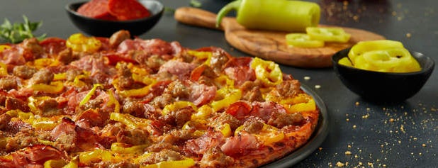 Donatos Pizza is one of สถานที่ที่ jiresell ถูกใจ.