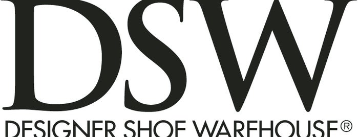 DSW Designer Shoe Warehouse is one of Andyさんのお気に入りスポット.