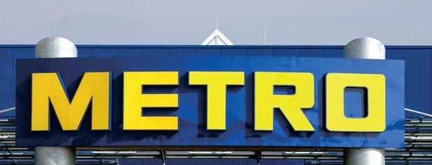 METRO Cash & Carry is one of Shopping Magdeburg.