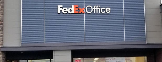 FedEx Office Print & Ship Center is one of Visit Fort Union.