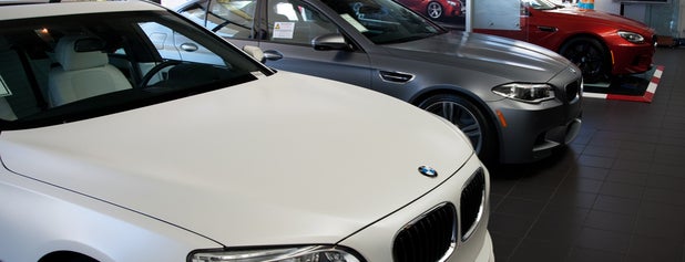 BMW Encinitas is one of สถานที่ที่ Manny ถูกใจ.