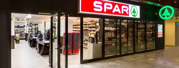 SPAR is one of Jonathanさんのお気に入りスポット.
