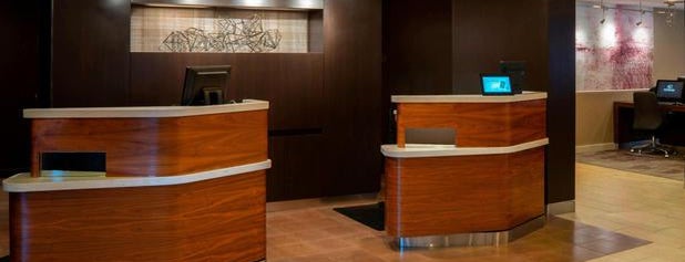 Courtyard by Marriott Nashville Airport is one of Tempat yang Disukai Jim.