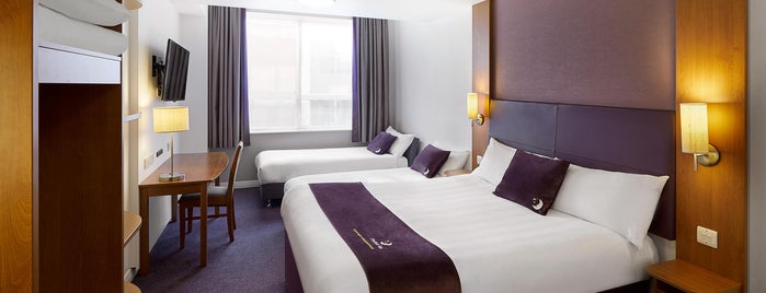 Premier Inn Inverness Centre River Ness is one of Posti che sono piaciuti a Plwm.