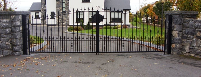 Mike Cummins Wrought Iron Works is one of Ireland-List 2.