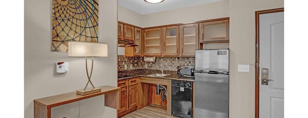 Staybridge Suites Salt Lake-West Valley City is one of Camilo : понравившиеся места.