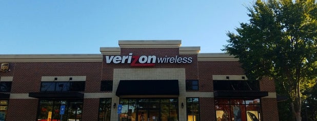 Verizon is one of สถานที่ที่ Vic ถูกใจ.