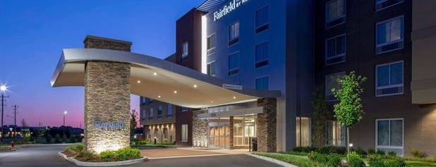 Fairfield Inn & Suites by Marriott Memphis Collierville is one of Nate : понравившиеся места.