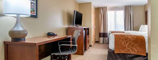 Comfort Suites is one of New Orleans trip.