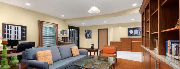 Country Inn & Suites by Radisson, Temple, TX is one of Posti che sono piaciuti a Macey.