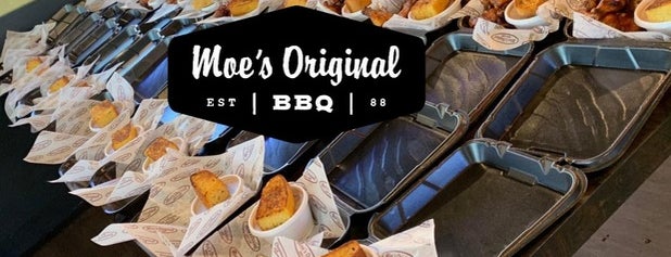 Moe's Original Bar B Que is one of Locais curtidos por Stephanie.