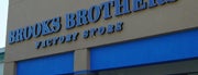 Brooks Brothers-Women's is one of Orte, die Pedro gefallen.