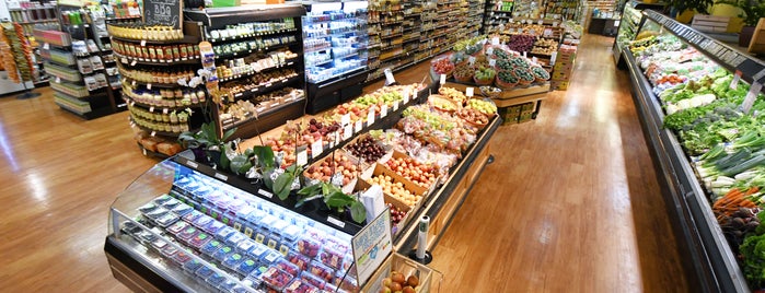 Nature's Food Patch Market & Cafè is one of great stores in Florida.