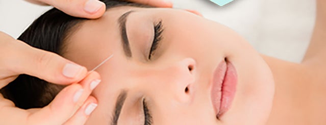 Chiro And Acupuncture, Inc is one of Crystal Gel'in Beğendiği Mekanlar.