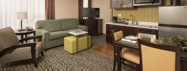 Homewood Suites by Hilton is one of Tempat yang Disukai Antonio Carlos.