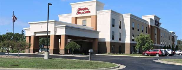 Hampton Inn & Suites is one of Tempat yang Disukai juan.