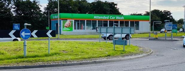 IMO Car Wash is one of Posti che sono piaciuti a Plwm.