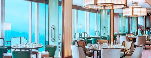 The Azure Qiantang, a Luxury Collection Hotel, Hangzhou is one of Worldbiz'in Beğendiği Mekanlar.