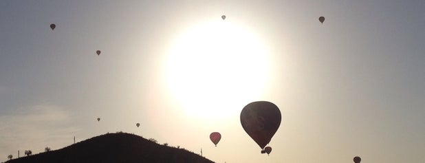Hot Air Balloon Ride Scottsdale - Aerogelic Ballooning is one of Phoenix.