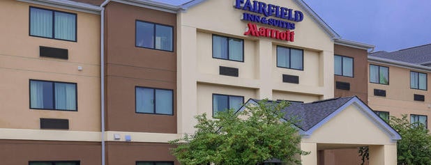 Fairfield Inn & Suites Victoria is one of Places I've stayed in 2013.