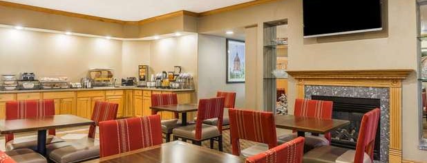 Comfort Inn & Suites is one of On the move.
