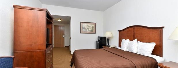 Americas Best Value Inn & Suites Carrollton is one of Lugares favoritos de Chester.