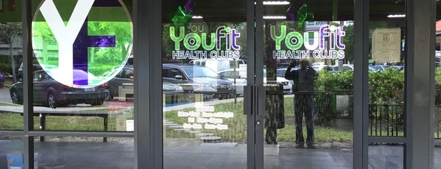 Youfit Health Clubs is one of Lugares favoritos de Ana.